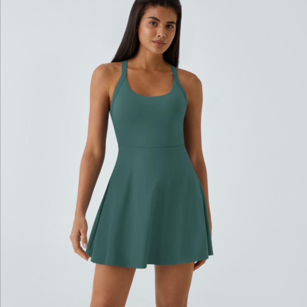 HALARA Twisted flare active dress